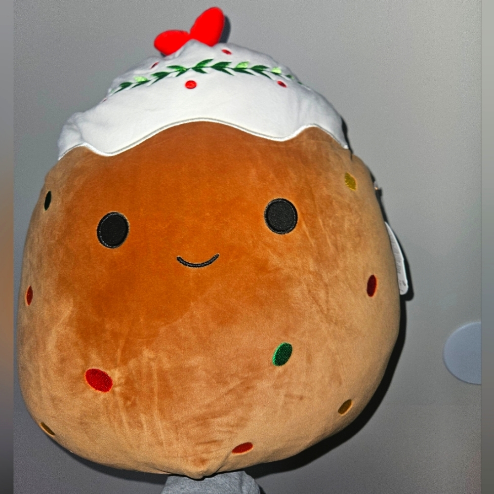 NWT Maldon the Fruitcake 16" Holiday Squishmallow